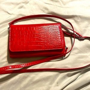 Red snakeskin print purse